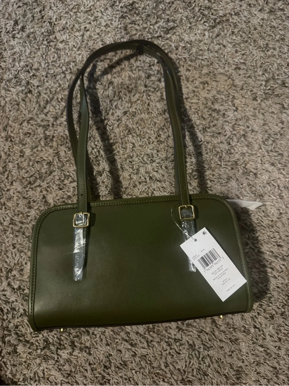 Coach Swing Zip in Olive